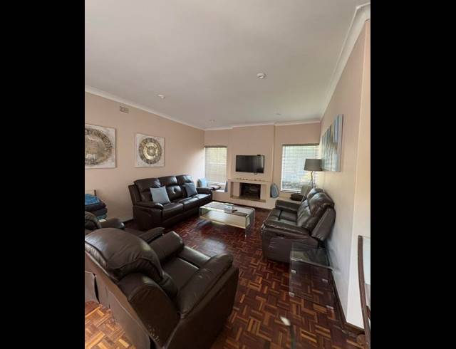 3 BEDROOM PROPERTY TO RENT IN ORANGE GROVE